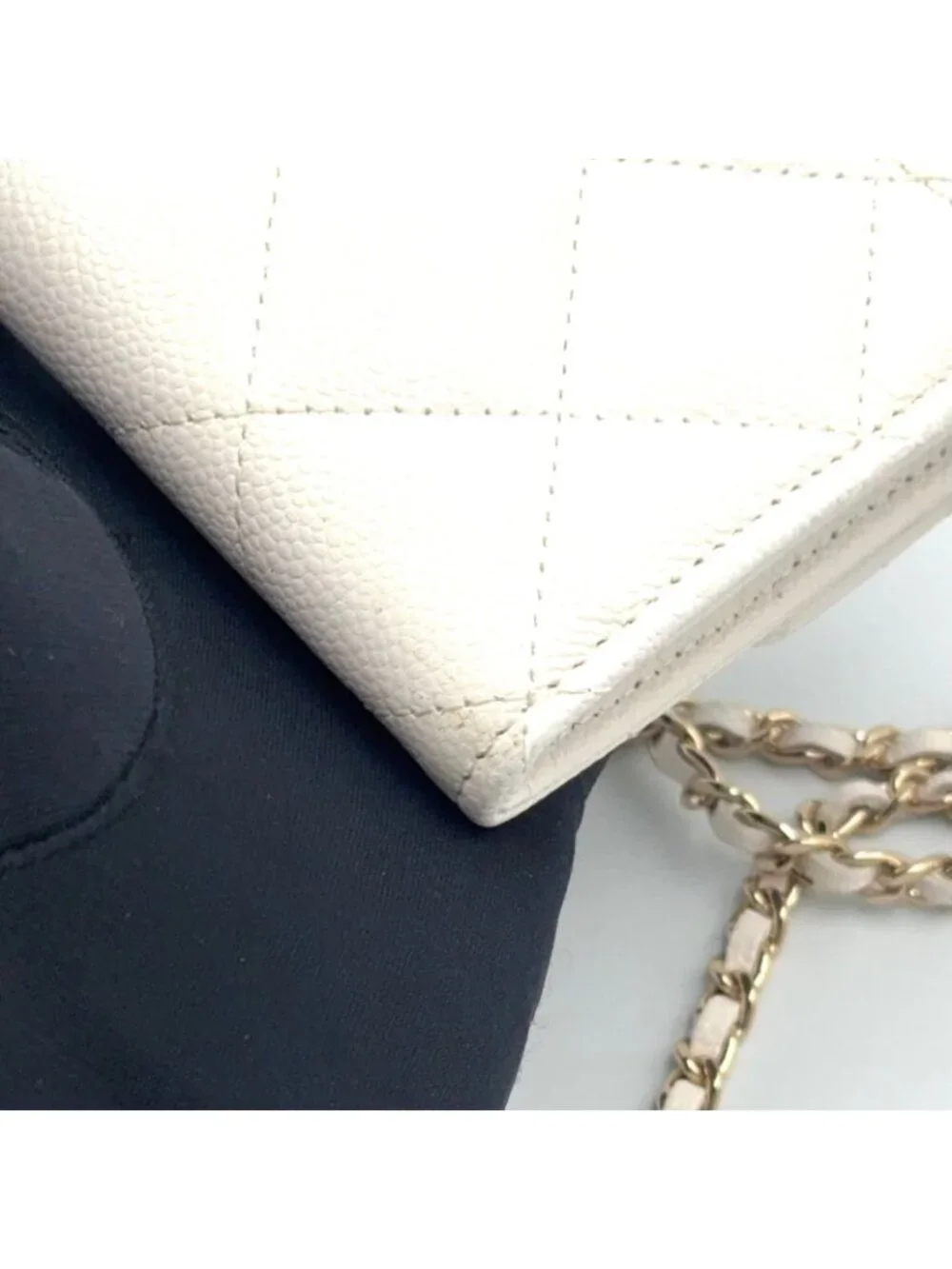Chanel Quilted Mini Chain Random Caviar Leather White Wallet Gold
